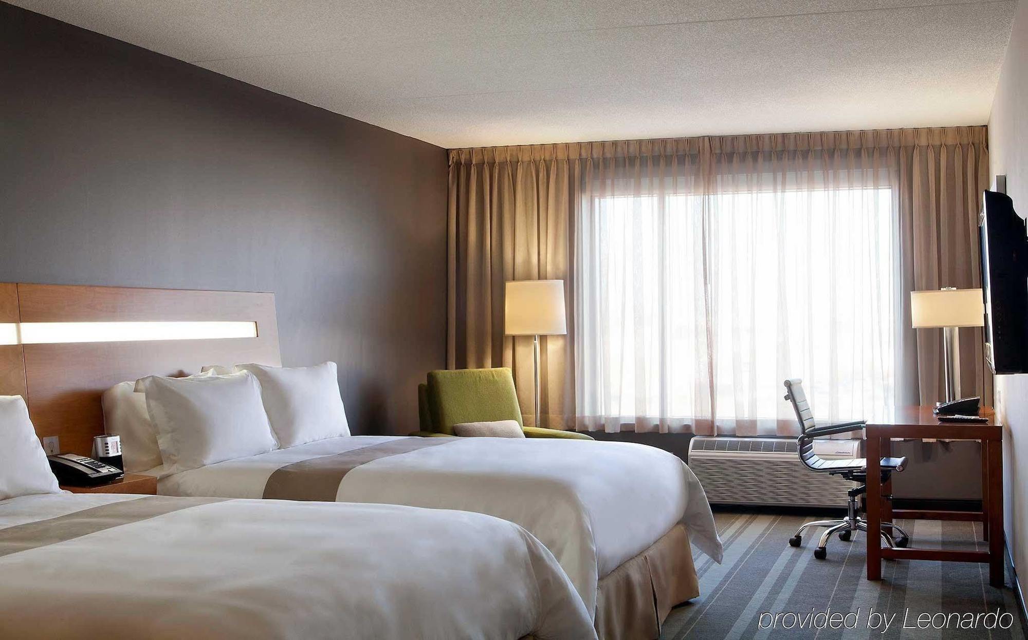 Novotel Toronto Centre
