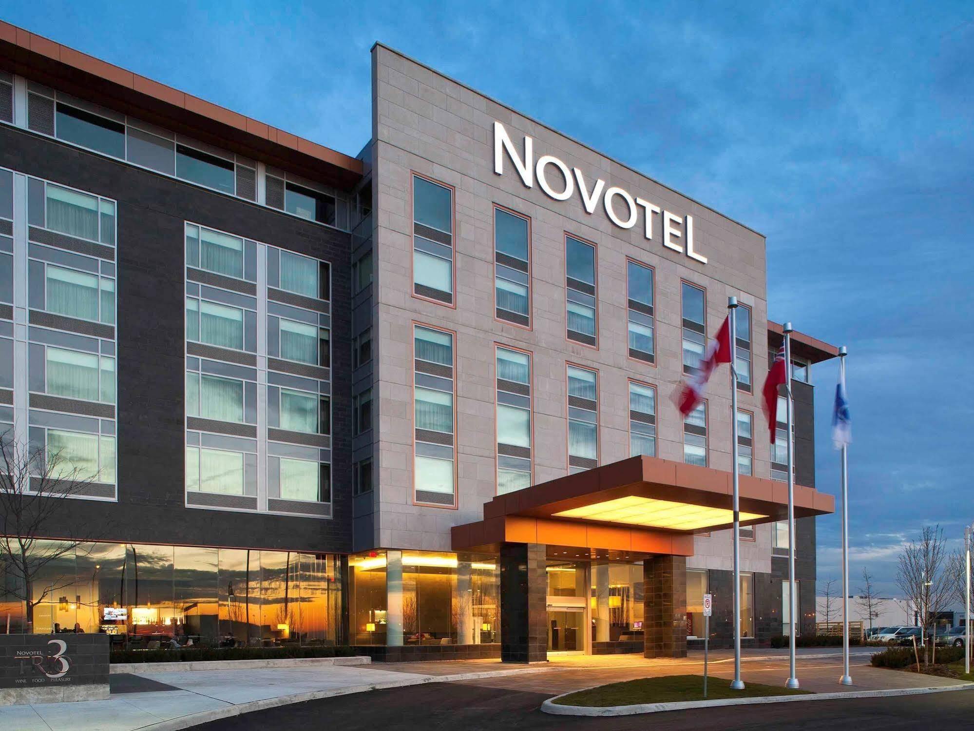 Novotel Toronto Centre Vaughan